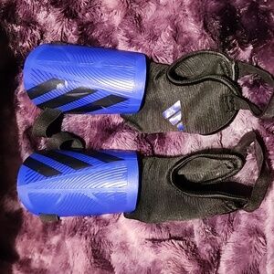 Adidad Youth Soccer Shin Guards